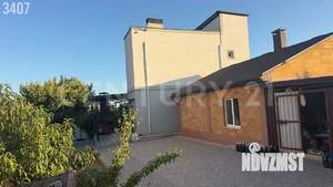 Дом 200м², 2-этажный, участок 6 сот.  