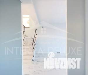 Дом 160м&sup2;, 2-этажный, участок 4 сот.  