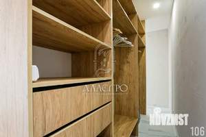 Дом 412м², 3-этажный, участок 4 сот.  