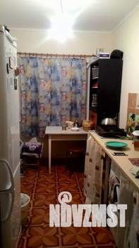 Дом 70м&sup2;, 2-этажный, участок 5 сот.  