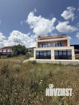 Коттедж 492м², 3-этажный, участок 10 сот.  