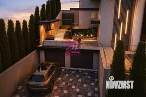 Коттедж 272м², 2-этажный, участок 5 сот.  