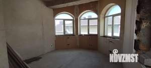 Дом 400м&sup2;, 3-этажный, участок 4 сот.  