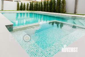 Дом 299м², 3-этажный, участок 4 сот.  