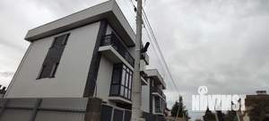 Таунхаус 272м², 3-этажный, участок 3 сот.  