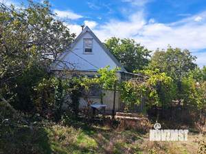 Дом 30м&sup2;, 1-этажный, участок 5 сот.  