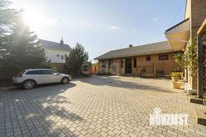 Дом 230м², 1-этажный, участок 16 сот.  