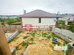 Дом 208м², 2-этажный, участок 4 сот.  