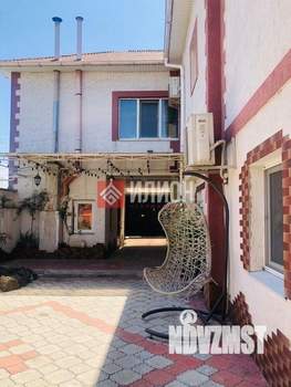 Дом 198м², 2-этажный, участок 2 сот.  