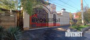 Дом 300м², 3-этажный, участок 3 сот.  