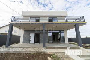 Дом 242м&sup2;, 2-этажный, участок 4 сот.  