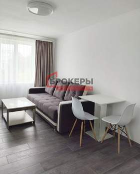 Дом 200м&sup2;, 2-этажный, участок 7 сот.  