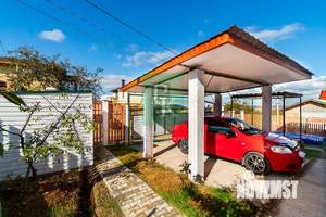 Дом 86м², 2-этажный, участок 4 сот.  