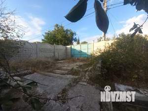 Дом 20м&sup2;, 2-этажный, участок 6 сот.  