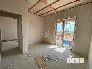 Дом 130м&sup2;, 2-этажный, участок 4 сот.  