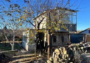 Дача 35м², 2-этажный, участок 4 сот.  