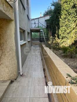 Дом 409м&sup2;, 4-этажный, участок 10 сот.  