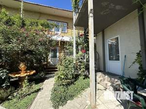 Дом 340м&sup2;, 2-этажный, участок 7 сот.  