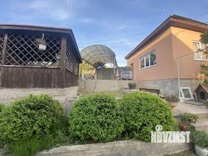 Дом 100м&sup2;, 2-этажный, участок 4 сот.  