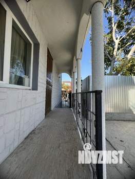 Дом 186м², 3-этажный, участок 6 сот.  