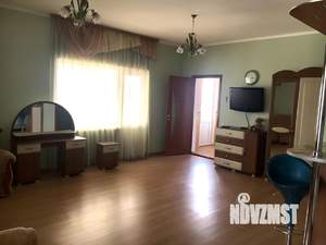 Дом 144м², 2-этажный, участок 5 сот.  