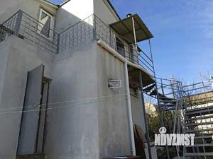 Дом 100м&sup2;, 2-этажный, участок 5 сот.  