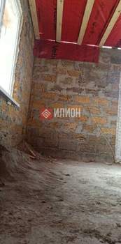 Дом 60м², 2-этажный, участок 4 сот.  