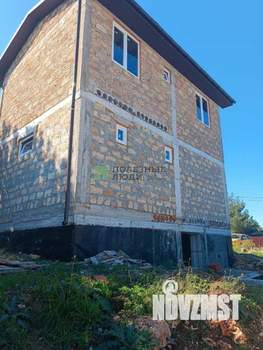 Дом 95м&sup2;, 2-этажный, участок 7 сот.  