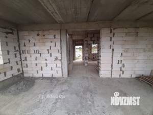 Дом 180м², 2-этажный, участок 5 сот.  