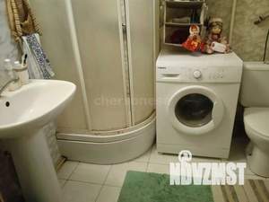 Дом 150м&sup2;, 2-этажный, участок 4 сот.  