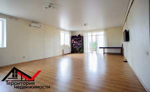 Дом 450м&sup2;, 3-этажный, участок 9 сот.  