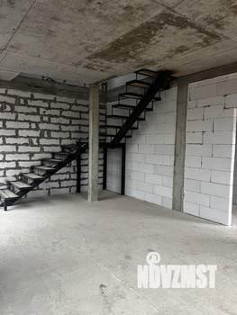 Дом 126м&sup2;, 2-этажный, участок 4 сот.  