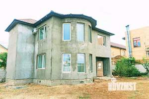 Дом 239м², 2-этажный, участок 10 сот.  