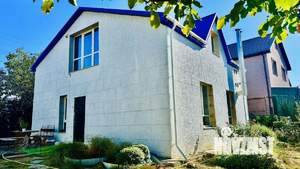 Дом 145м&sup2;, 2-этажный, участок 8 сот.  