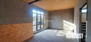 Дом 135м&sup2;, 2-этажный, участок 4 сот.  