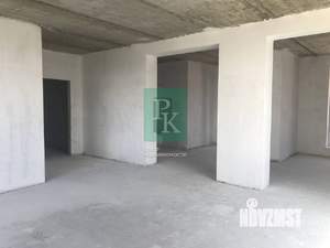 Дом 270м², 2-этажный, участок 6 сот.  