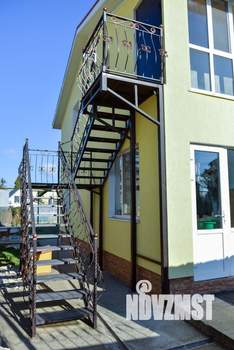 Дом 136м², 2-этажный, участок 8 сот.  