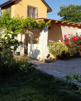 Дом 40м², 2-этажный, участок 4 сот.  