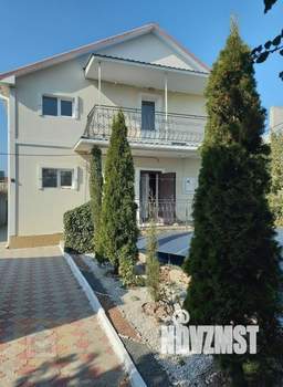 Дом 300м&sup2;, 2-этажный, участок 9 сот.  