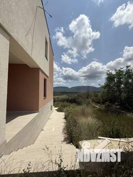 Коттедж 492м&sup2;, 3-этажный, участок 10 сот.  