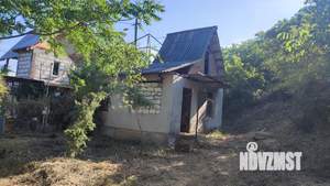 Дом 30м², 2-этажный, участок 5 сот.  