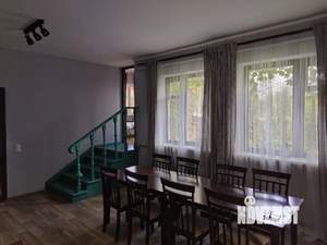 Коттедж 185м&sup2;, 2-этажный, участок 12 сот.  