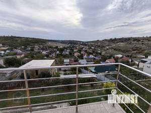 Дом 375м&sup2;, 3-этажный, участок 12 сот.  