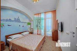 Дача 744м², 3-этажный, участок 5 сот.  