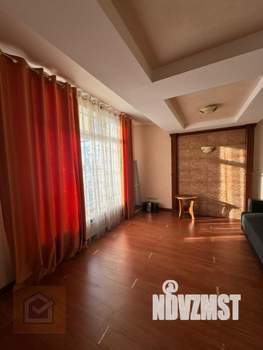 Таунхаус 276м², 4-этажный, участок 8 сот.  