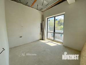 Дом 180м², 2-этажный, участок 5 сот.  