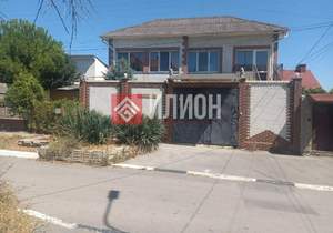 Дом 198м², 2-этажный, участок 2 сот.  