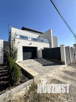 Дом 538м&sup2;, 3-этажный, участок 10 сот.  