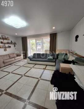 Коттедж 309м&sup2;, 3-этажный, участок 4 сот.  