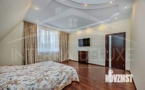 Дом 176м&sup2;, 2-этажный, участок 10 сот.  